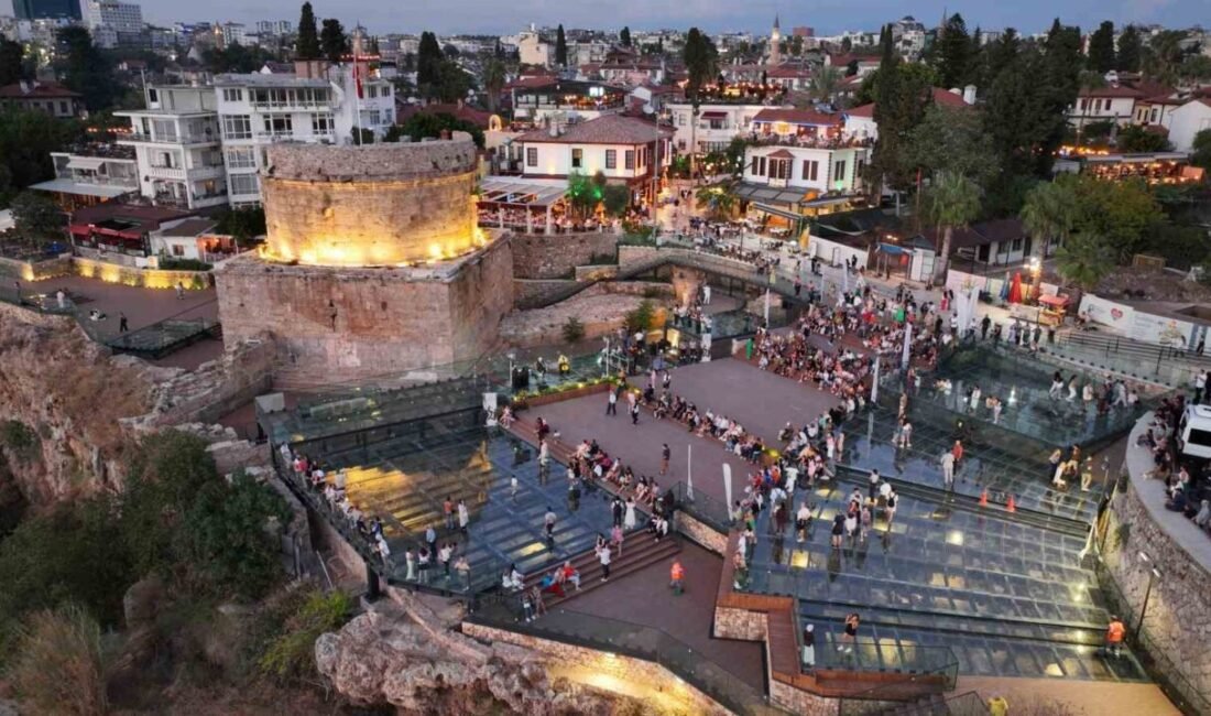 Antalya Büyükşehir Belediyesi İsmail Baha Sürelsan Konservatuvarı tarafından düzenlenen Gün