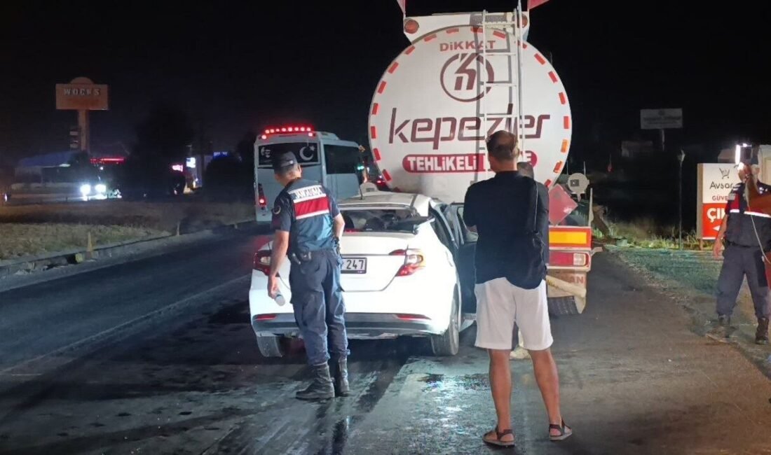 Antalya’nın Manavgat ilçesinde otomobilin akaryakıt tankerine arkadan çarpması sonucu sürücü