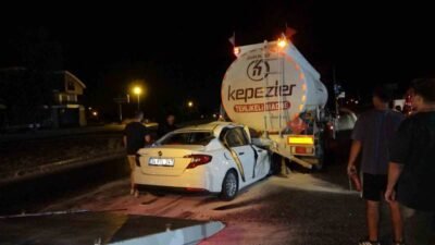 Antalya’nın Manavgat ilçesinde dün akşam meydana gelen ve otomobilin aynı