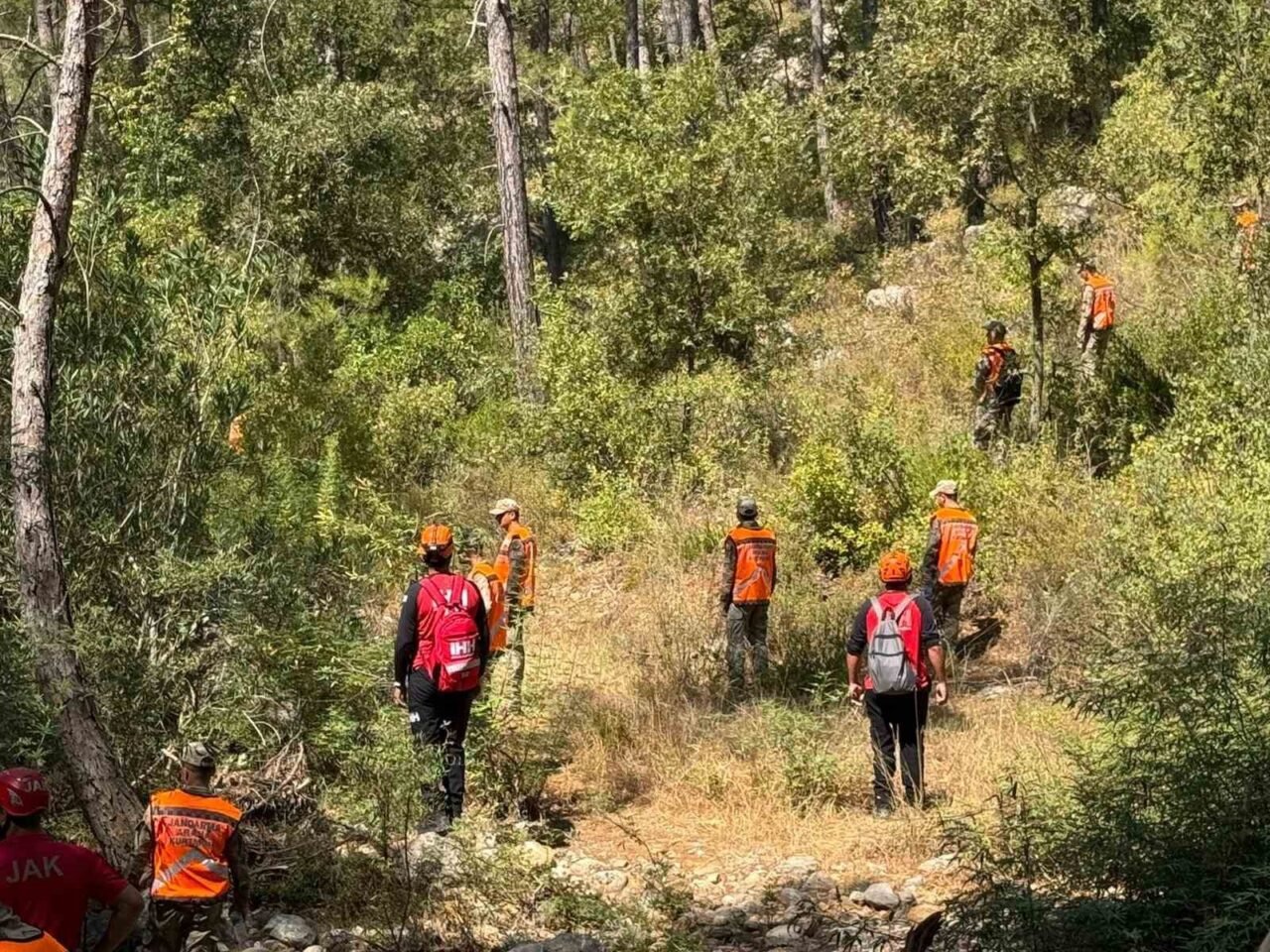 Antalya’nın Alanya ilçesinde dünden beri kayıp 33 yaşındaki şahsı bulmak