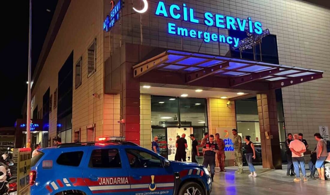Antalya’nın Alanya ilçesinde Corendon Alanyaspor ile Göztepe arasında oynanan karşılaşmada