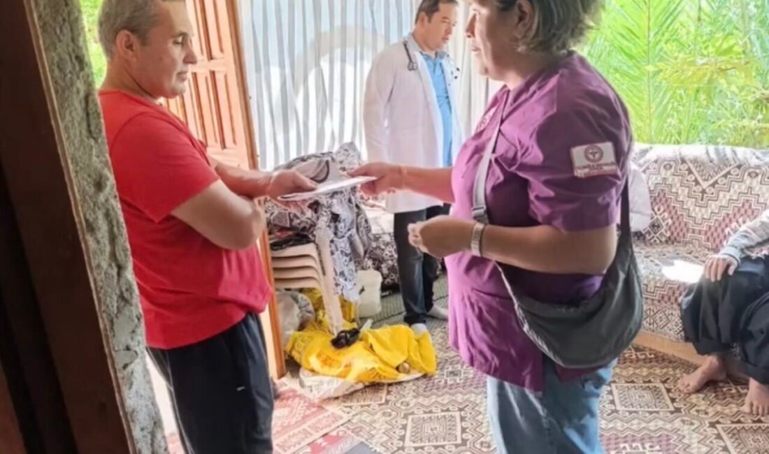 Antalya’nın Gazipaşa İlçe Sağlık Müdürlüğü ekipleri, Alzheimer Haftası kapsamında ilçede