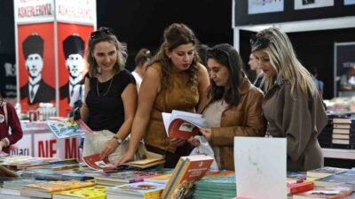 16. Antalya Kitap Fuarı 2 Ekim'de açılıyor. 250 yayınevi ve