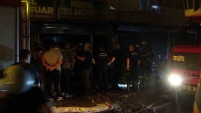 Antalya’nın Kepez ilçesinde otomobil aksesuarı ve otomobil boyası satan iki