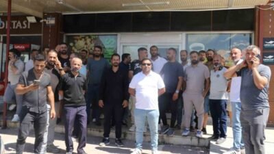 Antalya’nın Kepez ilçesinde faaliyet gösteren kuruyemiş ve giyim mağazası gibi