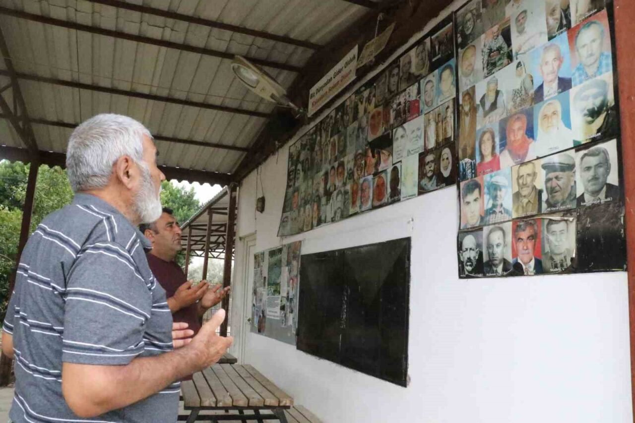 Antalya’nın Aksu ilçesi Yeşilkaraman Mahallesi’nde yaklaşık 8 yıldır sürdürülen gelenekle,
