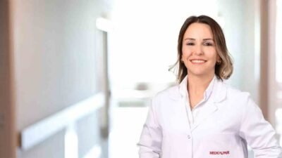 Okulların açılmasıyla birlikte çocuklar yeniden okul çantalarını sırtlanırken, çantanın rengi
