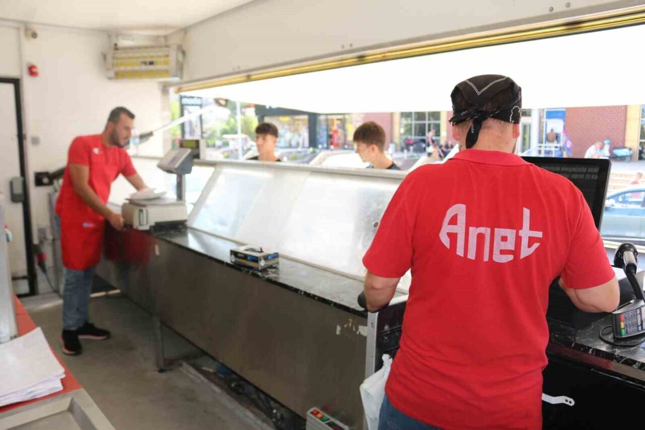 Antalya Büyükşehir Belediyesi, kaliteli ve uygun fiyatlı et ürünlerini ANET