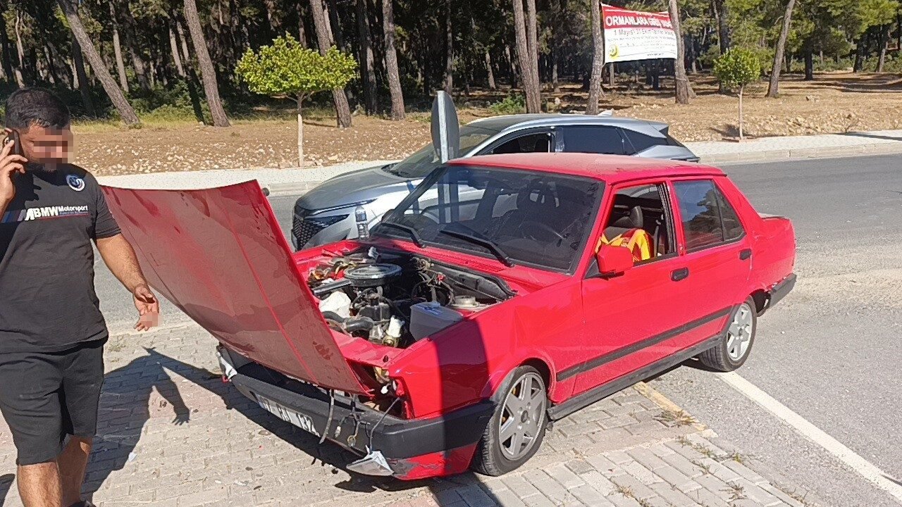 Antalya’da meydana gelen trafik kazasında şans eseri kimsenin burnu bile