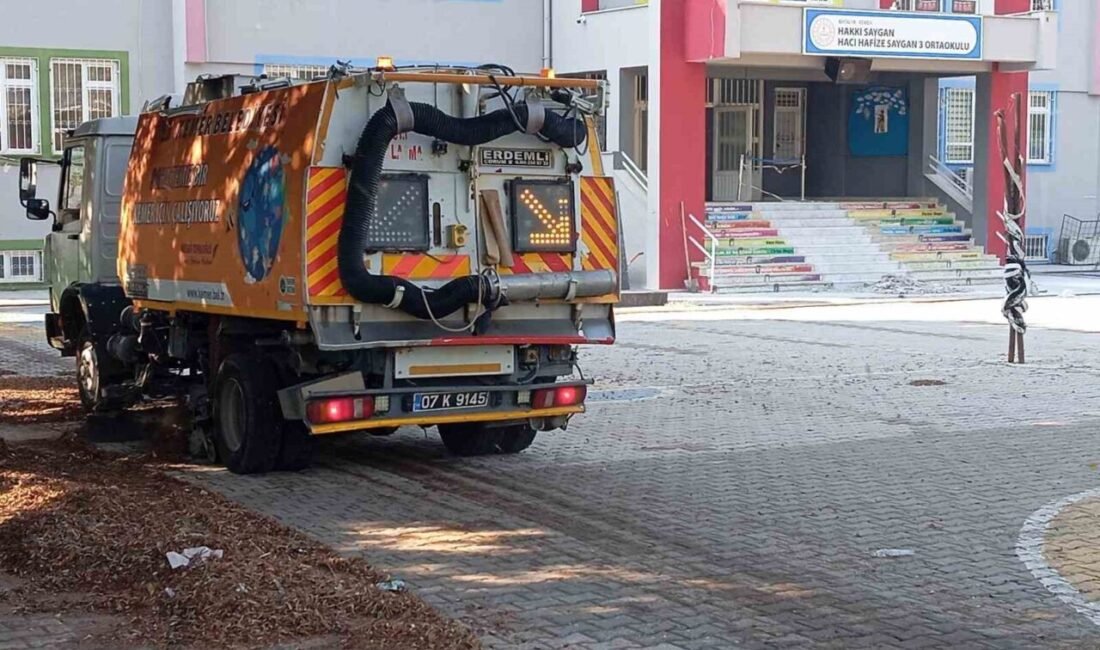 Kemer Belediyesi Temizlik İşleri Müdürlüğü ekipleri, 2026-2027 eğitim ve öğretim