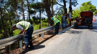 Antalya’nın Kepez Belediyesi, ilçenin üç farklı noktasında sürücülerin güvenliğini artırmak