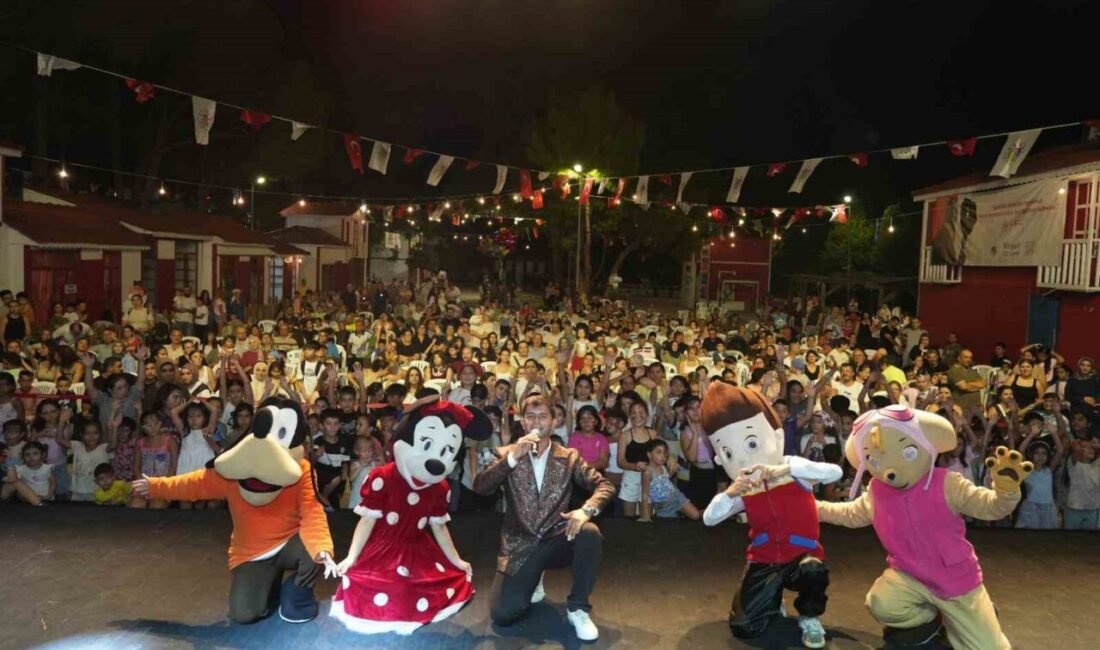 Kepez Belediyesi’nin 3. Uluslararası Kepez Kültür Festivali, çocuklara yönelik renkli