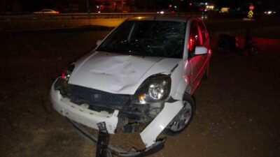 Antalya’nın Manavgat ilçesinde D-400 Karayolu’ndan tali yola dönüş yapan motorlu