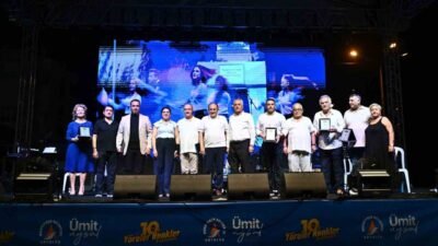 Antalya’da Muratpaşa Belediyesi’nin bu yıl 10’uncusunu düzenlediği Yöreler Renkler Festivali,