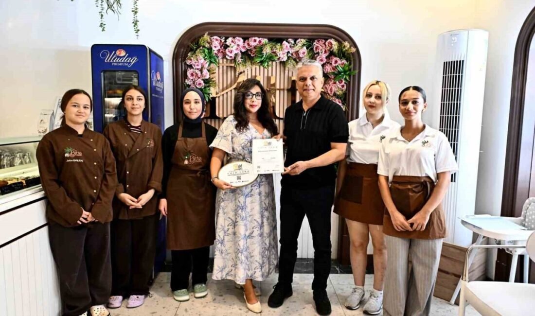 Muratpaşa Belediyesi’nin Antalya’da gıda güvenliği ve hijyen standartlarını yükseltmek amacıyla