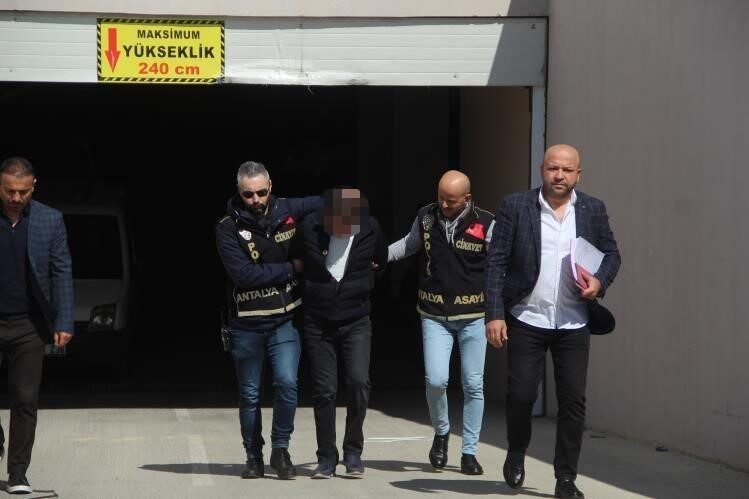 Antalya’da seçim broşürü nedeniyle çıkan kavgada bir kişinin ölümü, kardeşinin