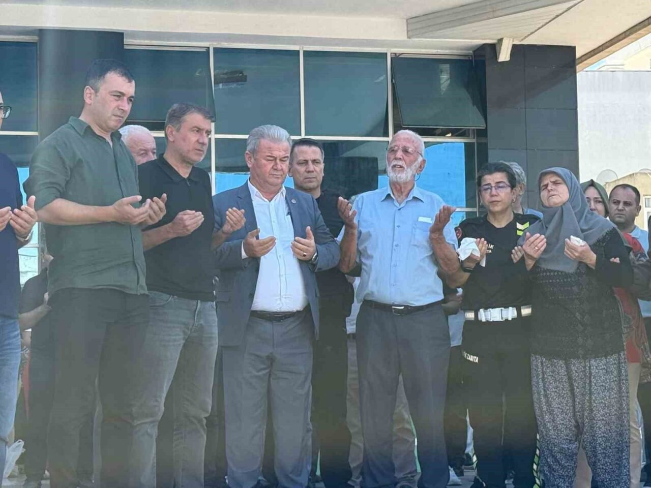Antalya’da Serik Belediyesi Zabıta Müdürlüğü kadrosunda görev yapan Osman Kozan