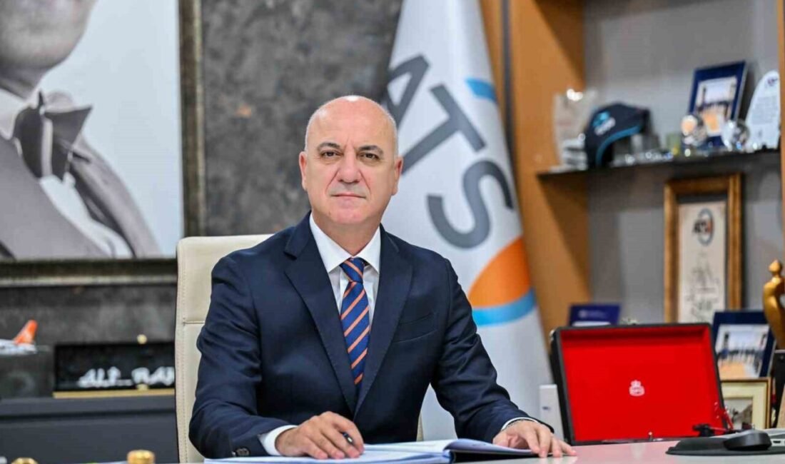 Antalya Ticaret ve Sanayi Odası Başkanı Ali Bahar’ın denizde hayatını