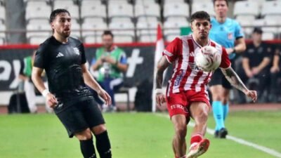 Trendyol 1. Lig’in 8. haftasında Antalyaspor, sahasında Vanspor FK’yı 3-0