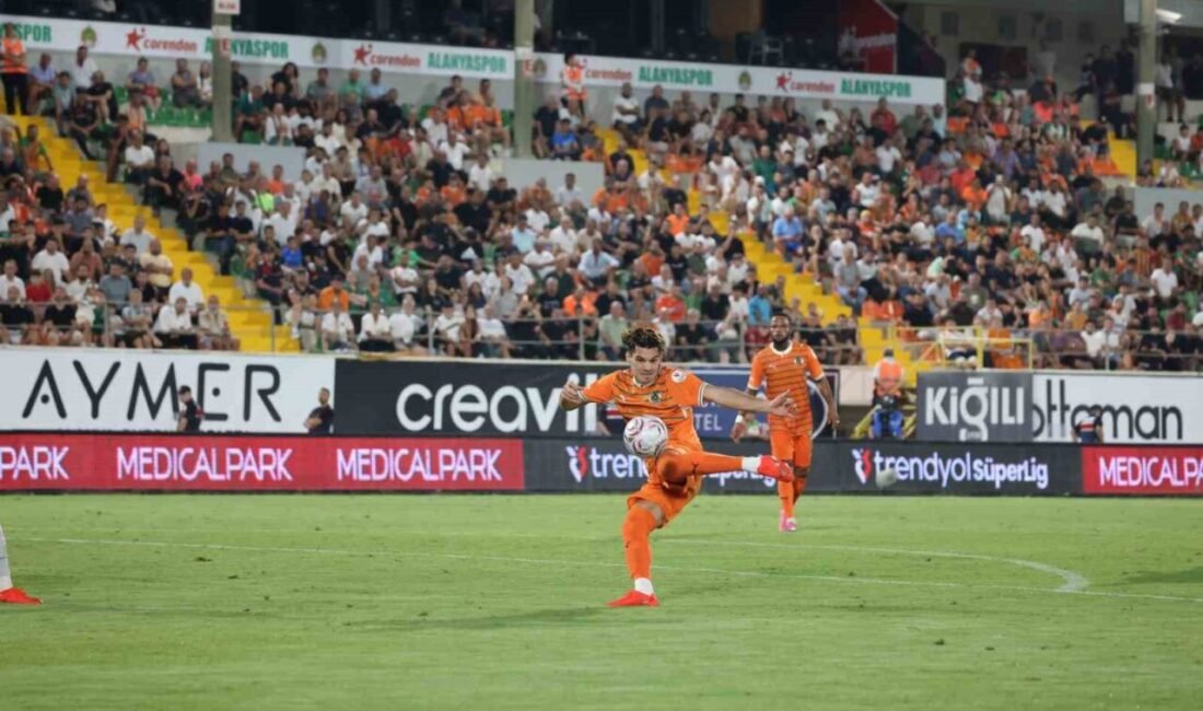Trendyol Süper Lig’in 5. haftasında Corendon Alanyaspor evinde karşılaştığı Göztepe
