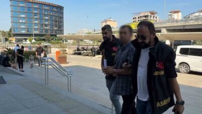 Antalya’nın Serik ilçesinde tanınmamak için üzerine çöp poşeti geçirerek bir