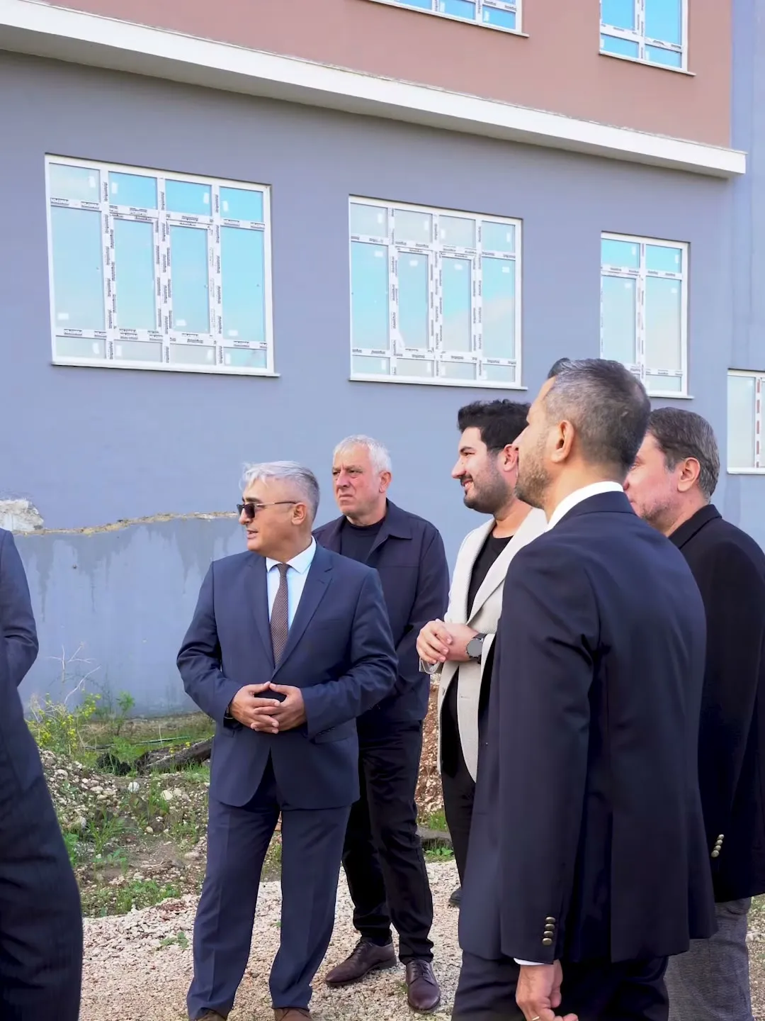 AK Parti Serik İlçe Başkanı Ahmet Söker Kökez'deki okul inşaatında