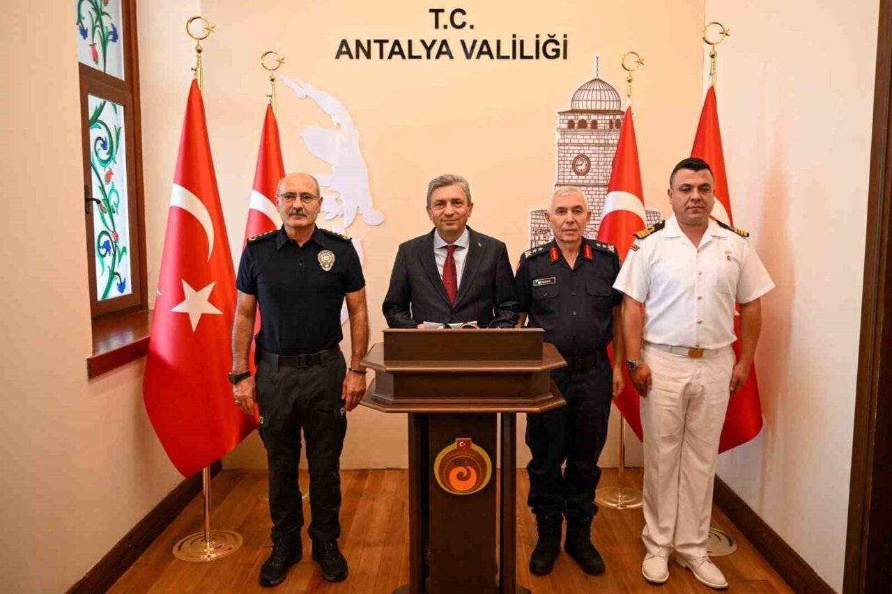 Antalya Valisi Hulusi Şahin, 5-9 Ekim'de düzenlenecek IAC 2026'ya 82