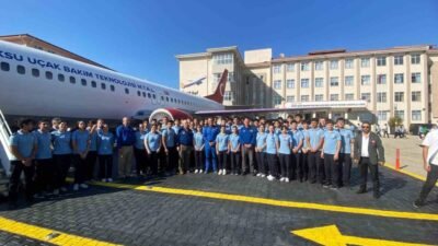 Antalya’daki 77. Uluslararası Uzay Kongresi’ne katılan dört astronot, Aksu’daki uçak