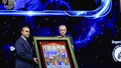 Serik ilçesine bağlı Belek Turizm Merkezi'nde 77. Uzay Kongresi açıldı;