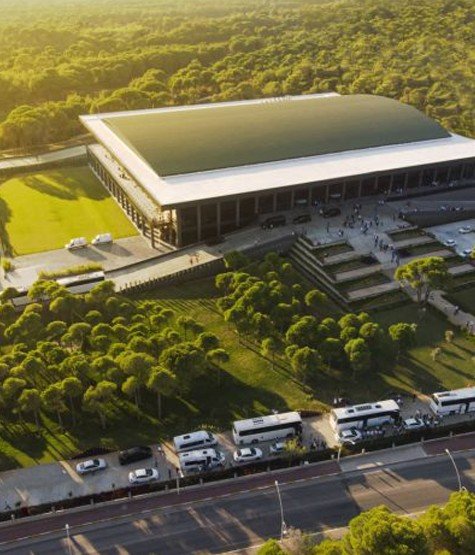 Uzay Kongresi'nin yapıldığı Belek'teki NEST Kongre Merkezi