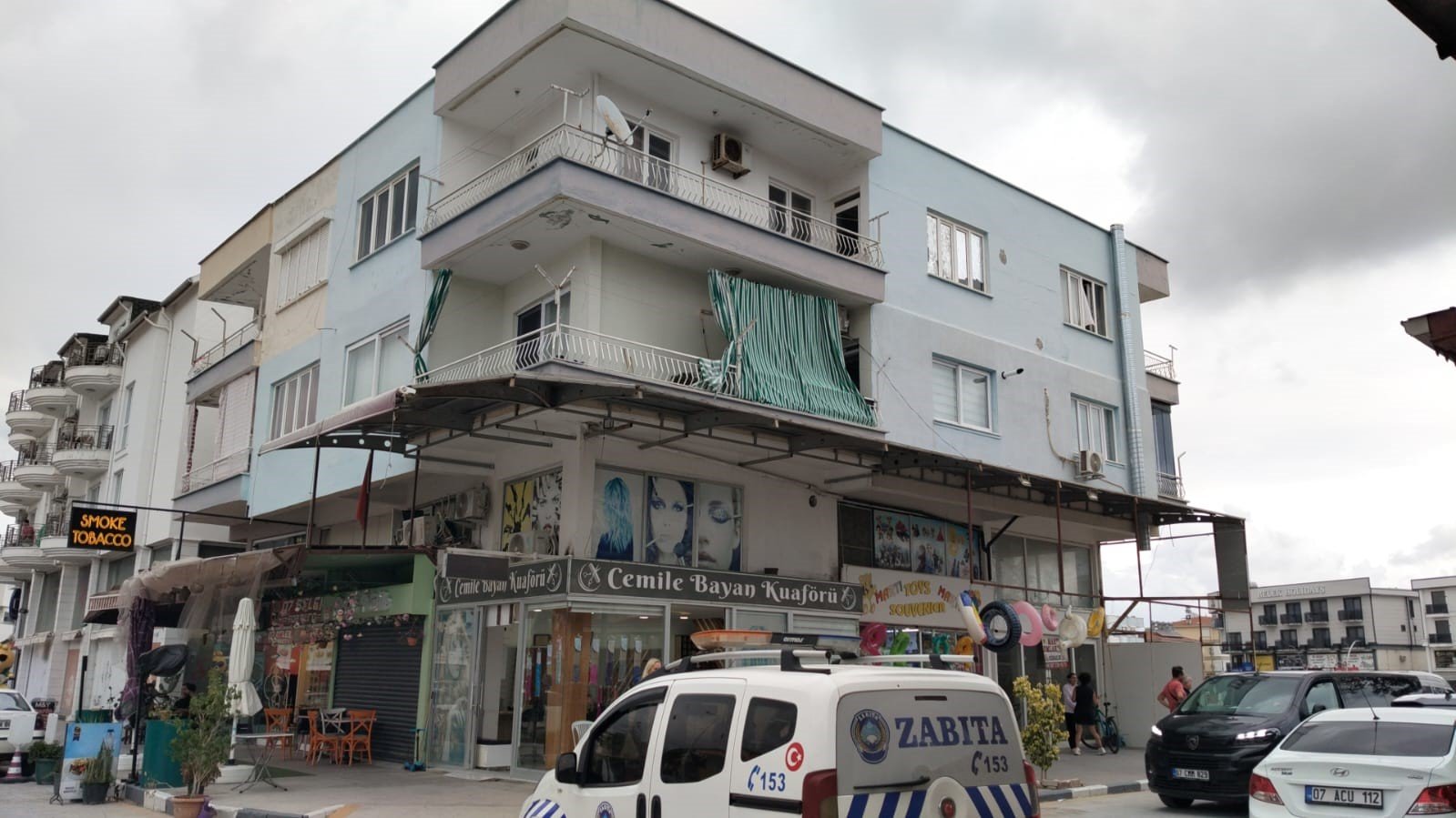 Gamze Tüzin'in yaşadığı Belek Mahallesi'ndeki bina