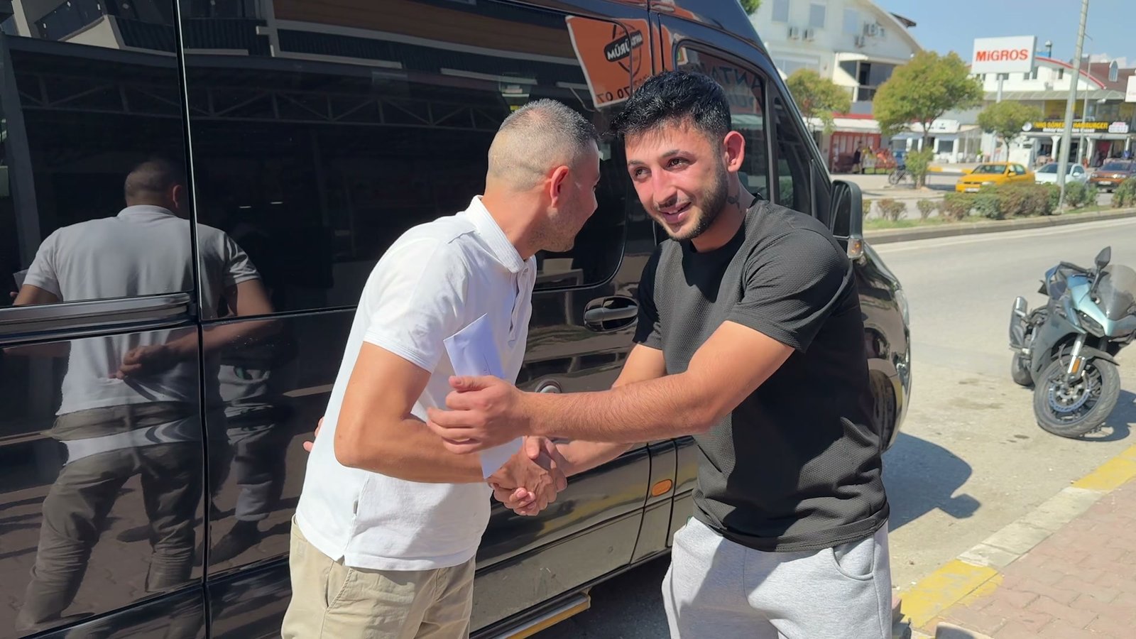 Emre Demir, Tunahan Çavuş'a teşekkür ediyor