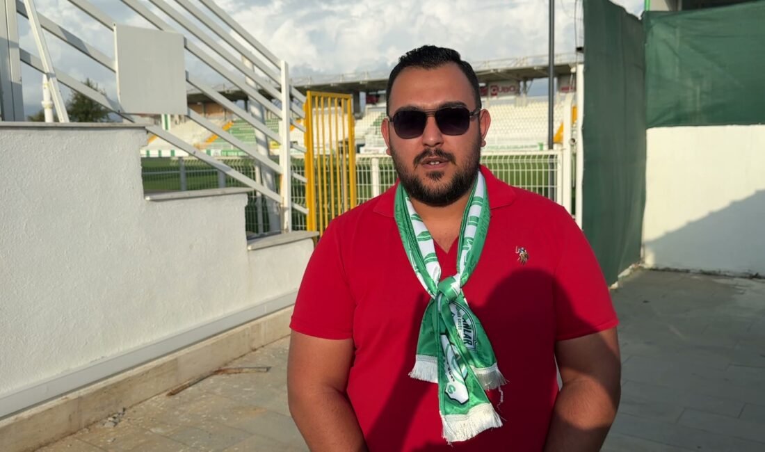 Serikspor taraftar derneği Pehlivanlar'ın başkanı Mehmet Karadayı, stat bakım sorununun