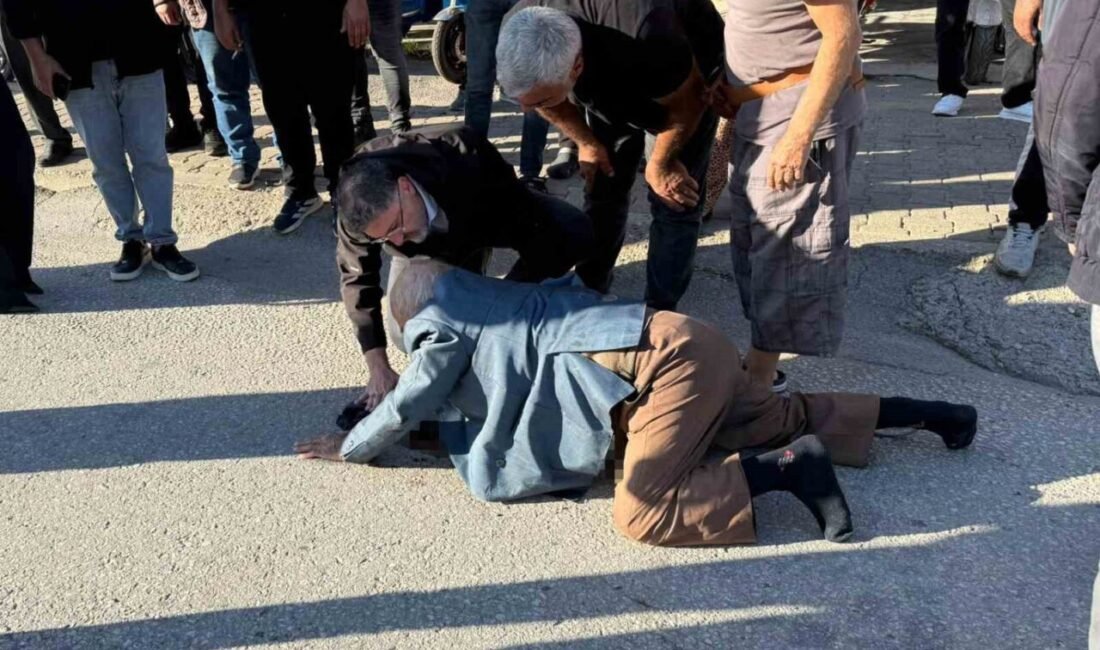 Antalya'nın Serik ilçesinde yaşanan kazada yaya geçidinde çarpışma meydana geldi.