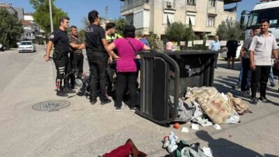 Antalya’nın Serik ilçesinde otomobil ile elektrikli üç tekerlekli kasalı bisikletin